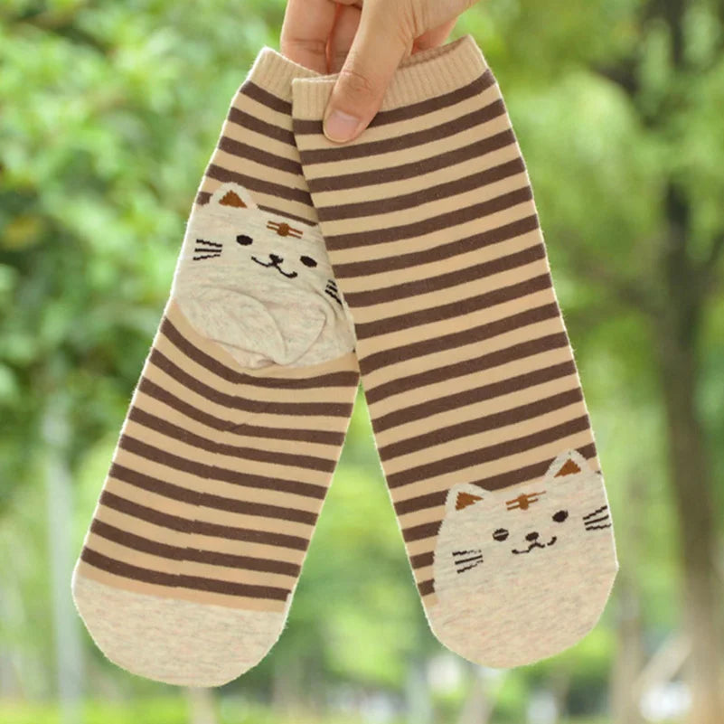 5 Pairs Women's Cat Socks - Cute Animal Cartoon Cotton Art